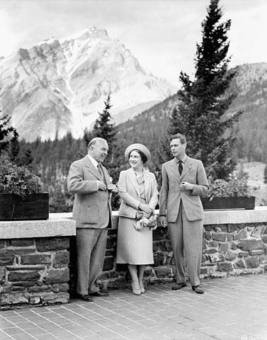 King George VI, Queen Elizabeth and Mackenzie King